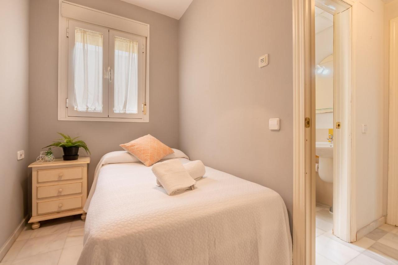 Precioso Apartamento En Triana Sevilla Eksteriør billede