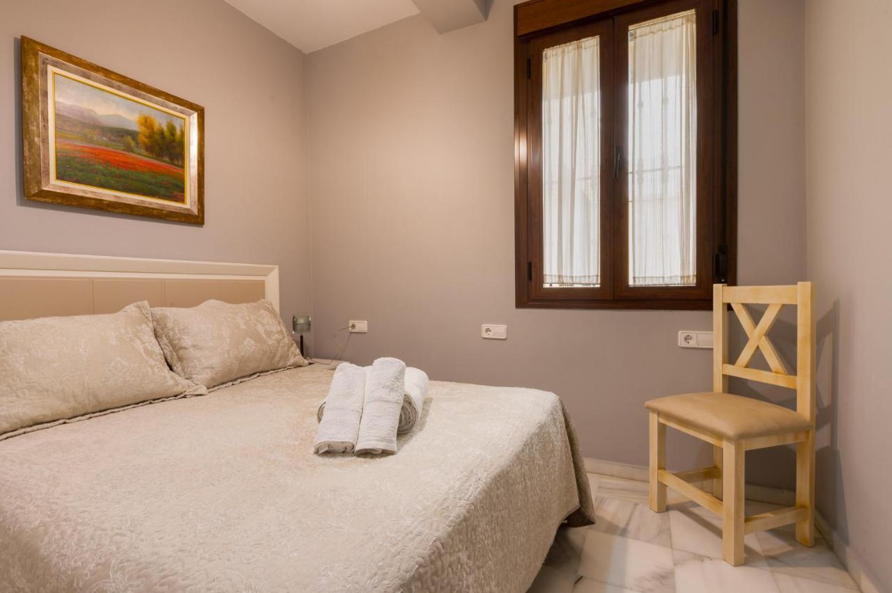 Precioso Apartamento En Triana Sevilla Eksteriør billede